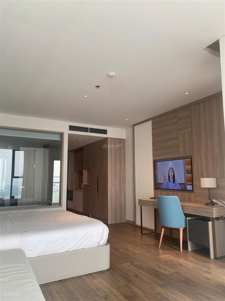 Tôi chính chủ căn hộ a2x03 a la cart hạ long, do ngộp bank tôi bán gấp giá 2,6 tỉ đầy đủ nội thất