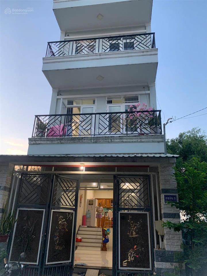 Cho thuê nhà nguyên căn rộng  giá tốt  chỉ 12 tr/tháng  long trường