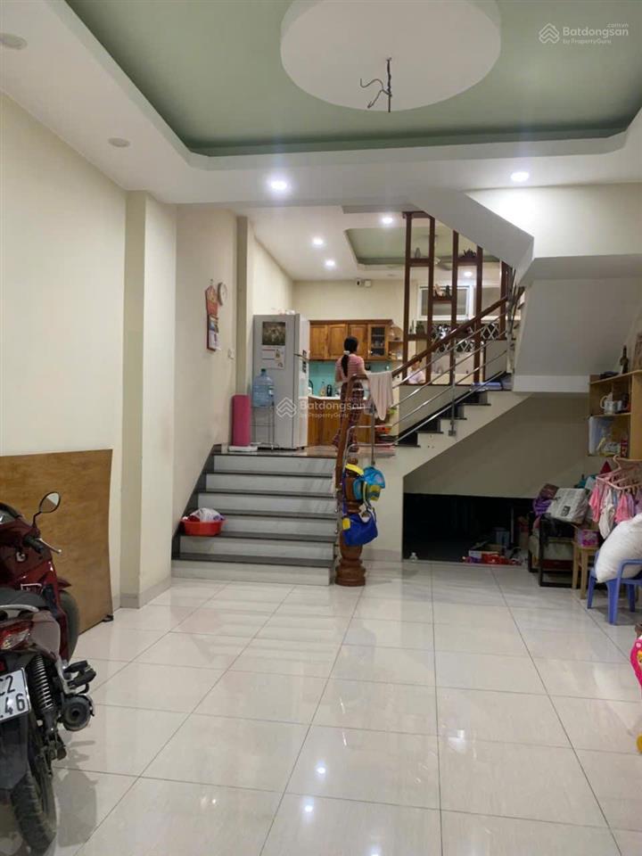Cho thuê nhà nguyên căn rộng  giá tốt  chỉ 12 tr/tháng  long trường