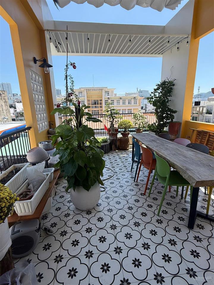 Bán nhà 4 tầng mặt tiền ngô giá tự nha trang giá 22,4 tỷ