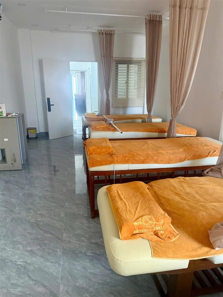 Bán nhà 4 tầng mặt tiền ngô giá tự nha trang giá 22,4 tỷ