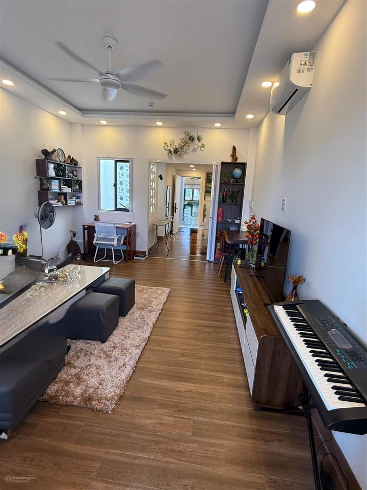 Bán nhà 4 tầng mặt tiền ngô giá tự nha trang giá 22,4 tỷ