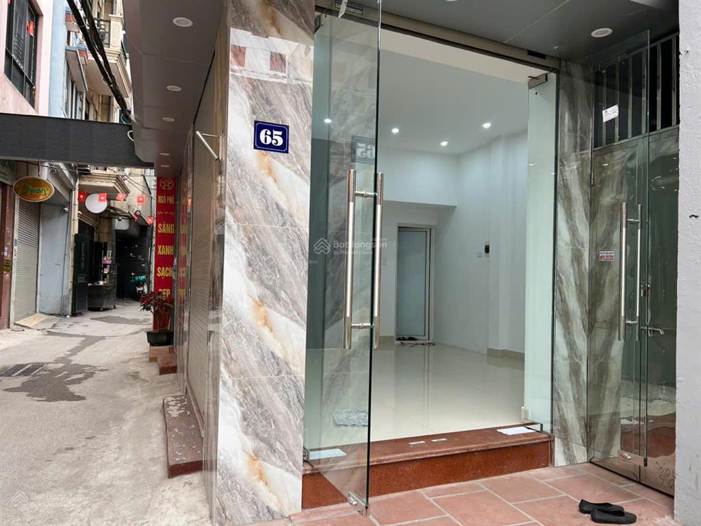 Cho thuê cửa hàng mặt ngõ 173 hoàng hoa thám mới xây, 2 mặt ngõ , 20m2