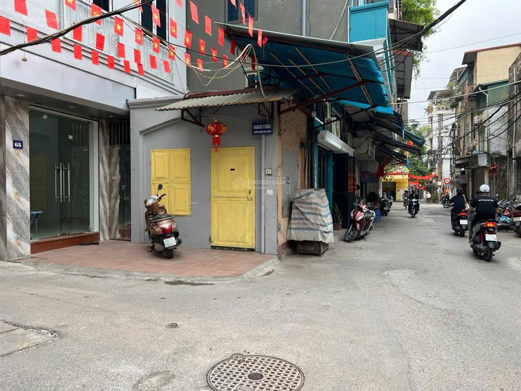 Cho thuê cửa hàng mặt ngõ 173 hoàng hoa thám mới xây, 2 mặt ngõ , 20m2