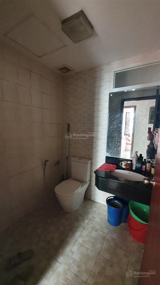 Chính chủ bán căn hộ tản đà q5  90m2 (3pn/2wc)  nhà mới đẹp ở liền  giá 4.3 tỷ