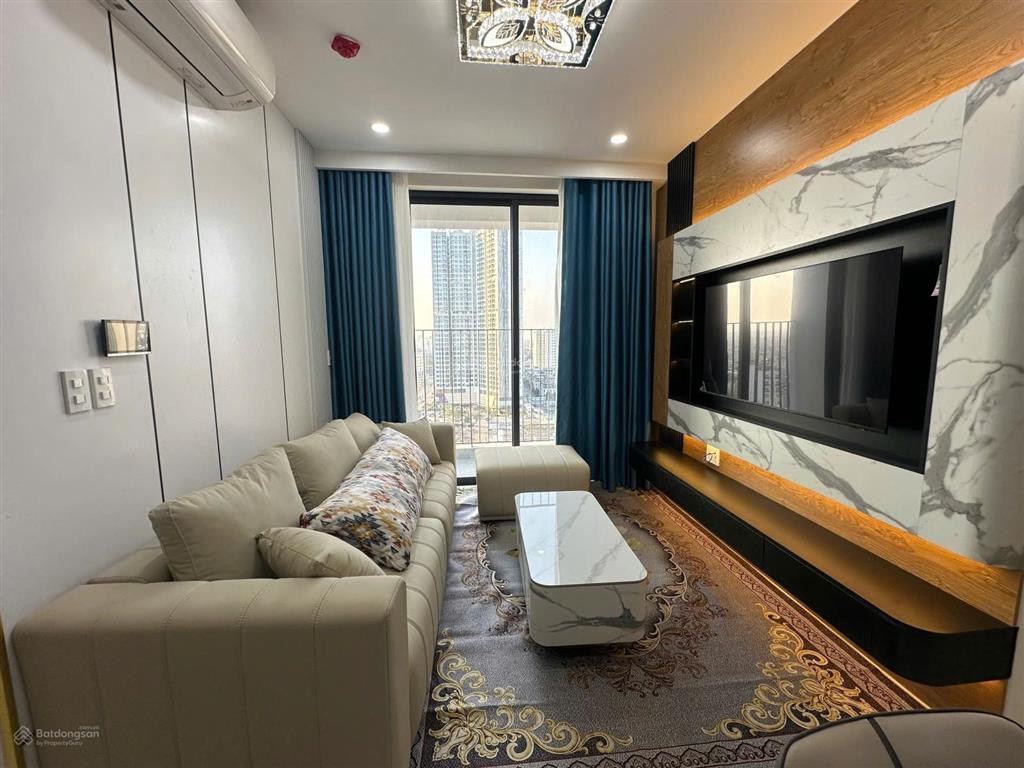 Cho thuê cc 2pn, 2wc, 71m2, giá tốt tại sentosa sky park hải phòng