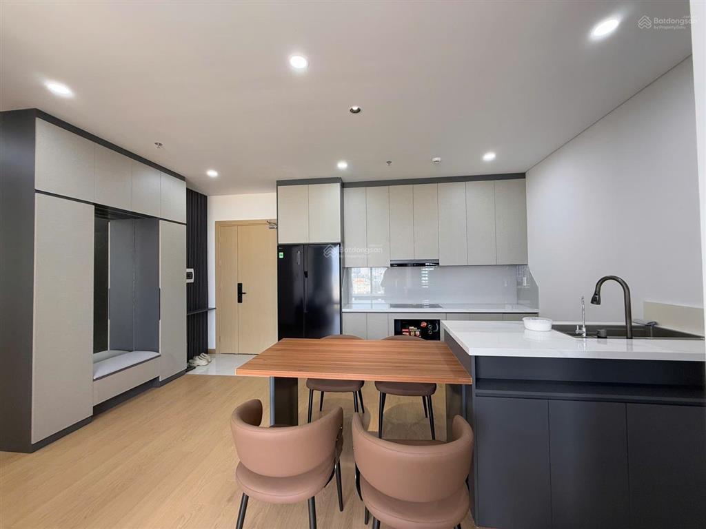 Cho thuê ch 2pn, 2wc, giá cực chất 14 triệu, 71m2 ở sentosa sky park hải phòng