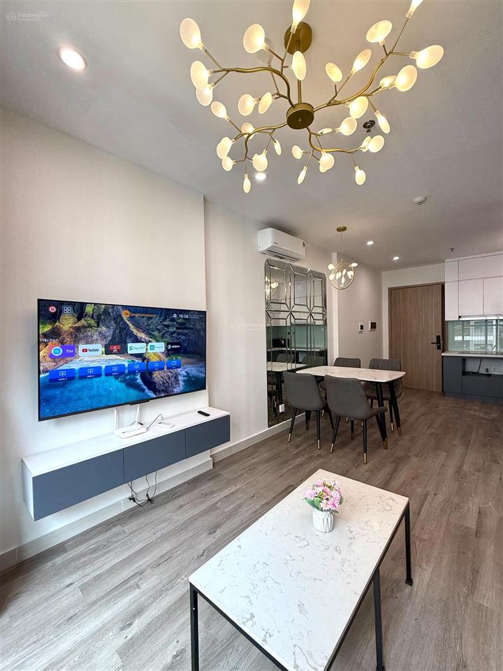 Giá siêu tốt bán căn hộ 2pn 1wc tại s215 vinhomes ocean park 1, giá chỉ 3,55 tỷ, 56m2