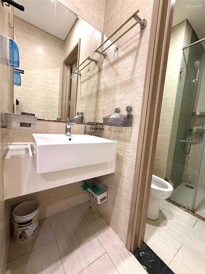 Giá siêu tốt bán căn hộ 2pn 1wc tại s215 vinhomes ocean park 1, giá chỉ 3,55 tỷ, 56m2