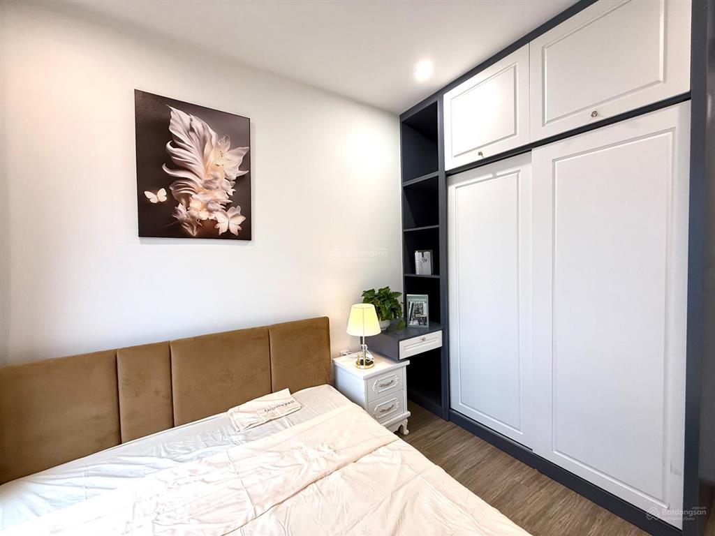 Căn góc 2pn + 1, 2wc, s107 tầng 25 giá chỉ 4,2 tỷ, 63m2, đầy đủ nội thất vinhomes oceanp ark 1