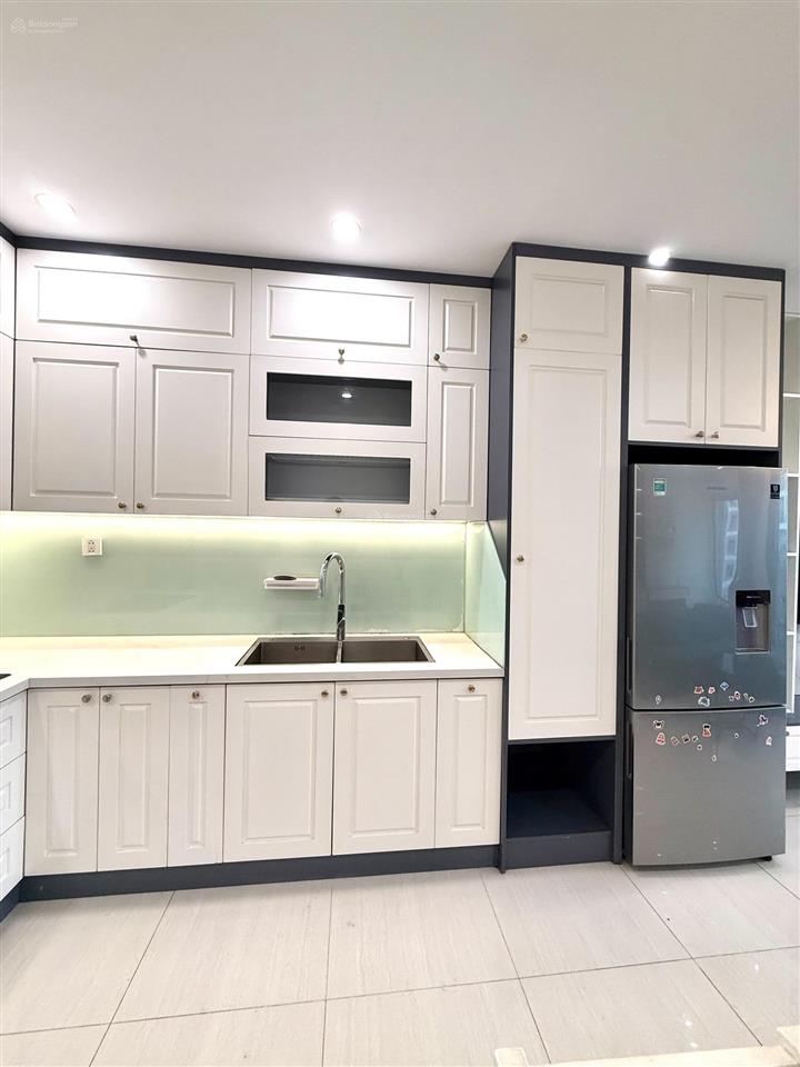 Căn góc 2pn + 1, 2wc, s107 tầng 25 giá chỉ 4,2 tỷ, 63m2, đầy đủ nội thất vinhomes oceanp ark 1