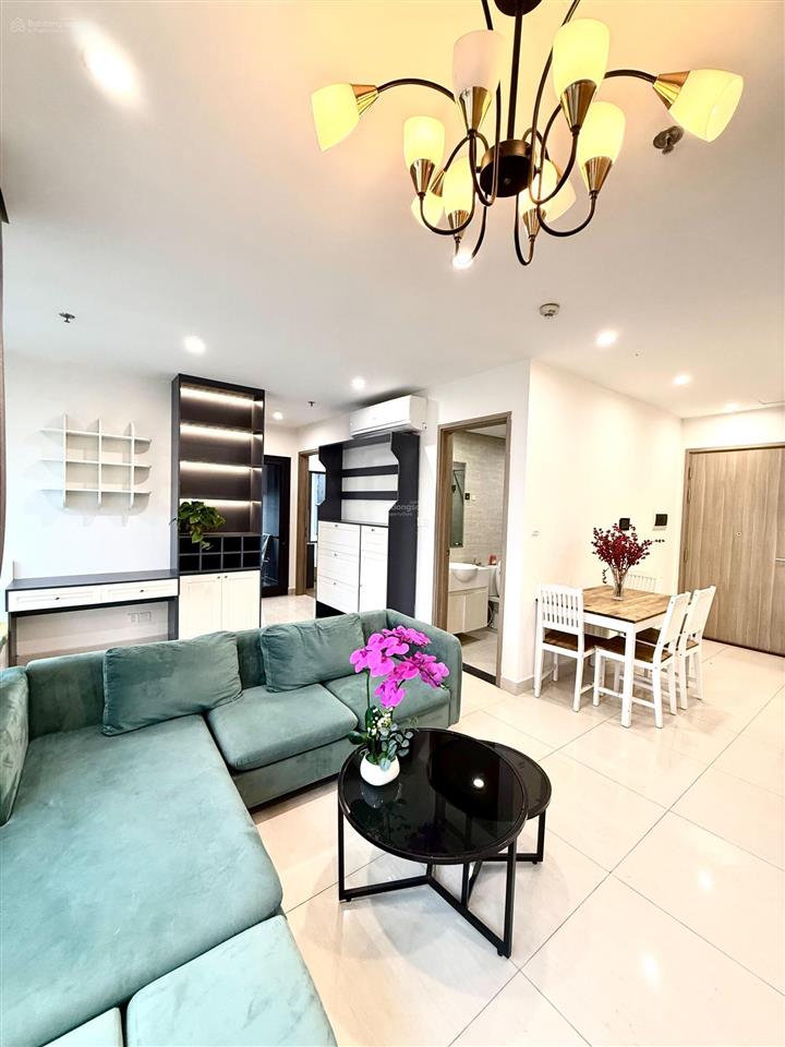 Căn góc 2pn + 1, 2wc, s107 tầng 25 giá chỉ 4,2 tỷ, 63m2, đầy đủ nội thất vinhomes oceanp ark 1