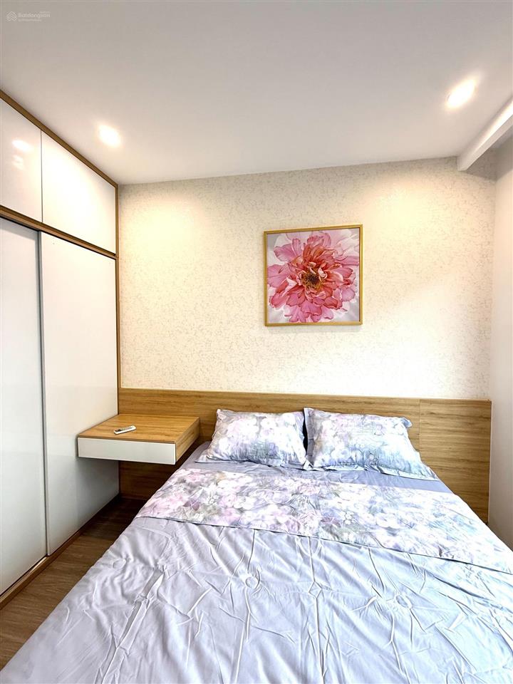 Bán căn 3n góc tòa s101 tầng 19 căn 11 đầy đủ nội thất 75m2 giá 4,9xx tỷ