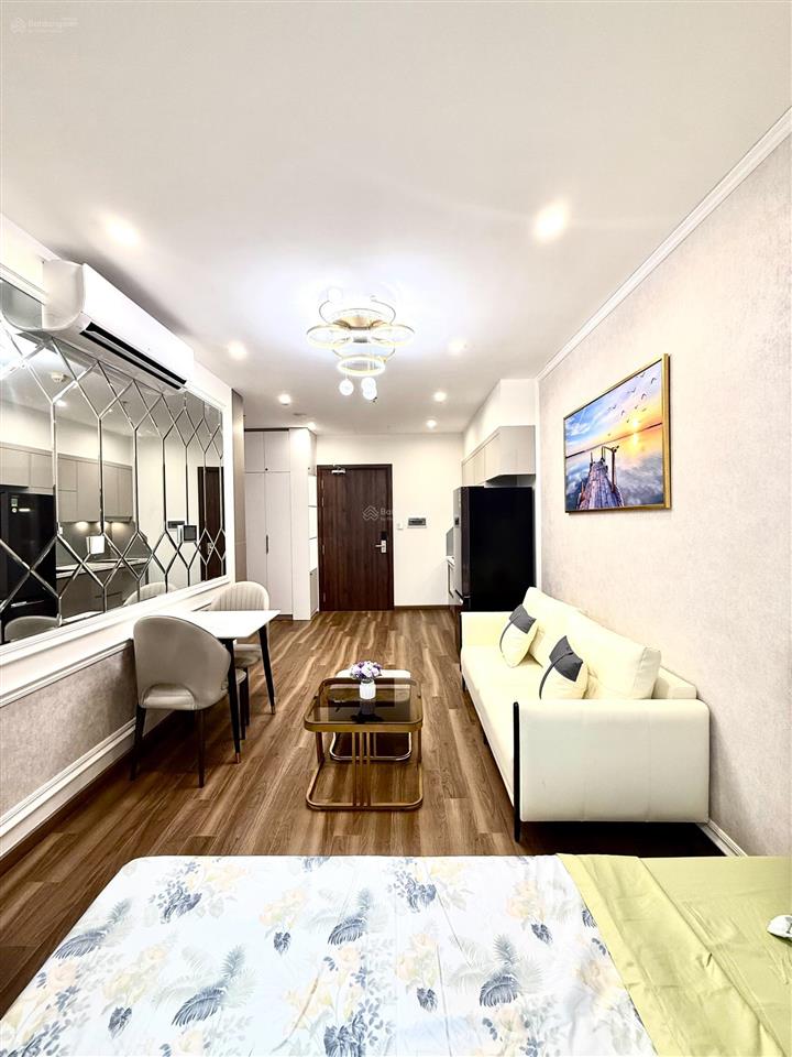 2.450 tỷ / căn studio 30m2 toà zurich2 tầng trung đẹp nhà mới 100% đầy đủ đồ