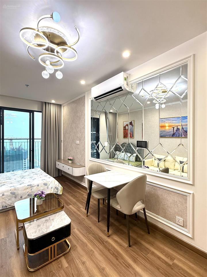 2.450 tỷ / căn studio 30m2 toà zurich2 tầng trung đẹp nhà mới 100% đầy đủ đồ