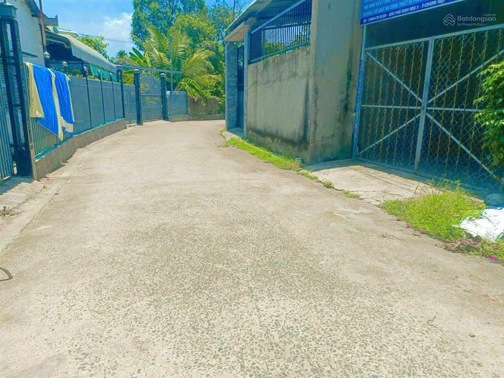 Ông anh cần tiền bán lô đất định hòa rẻ nhất khu vực cách ql13 50m diện tích 124m2 có 40m thổ cư