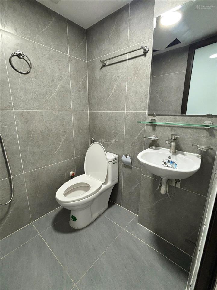 Cho thuê cc mini 25m2, 4,5 triệu tại 27 võ chí công, cầu giấy, hà nội giá siêu hời