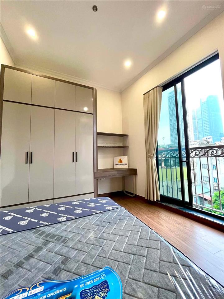 Cho thuê ccmn 2n1k, 1n1k tại 4 thành thái, full nội thất cao cấp, cửa sổ ban công thoáng