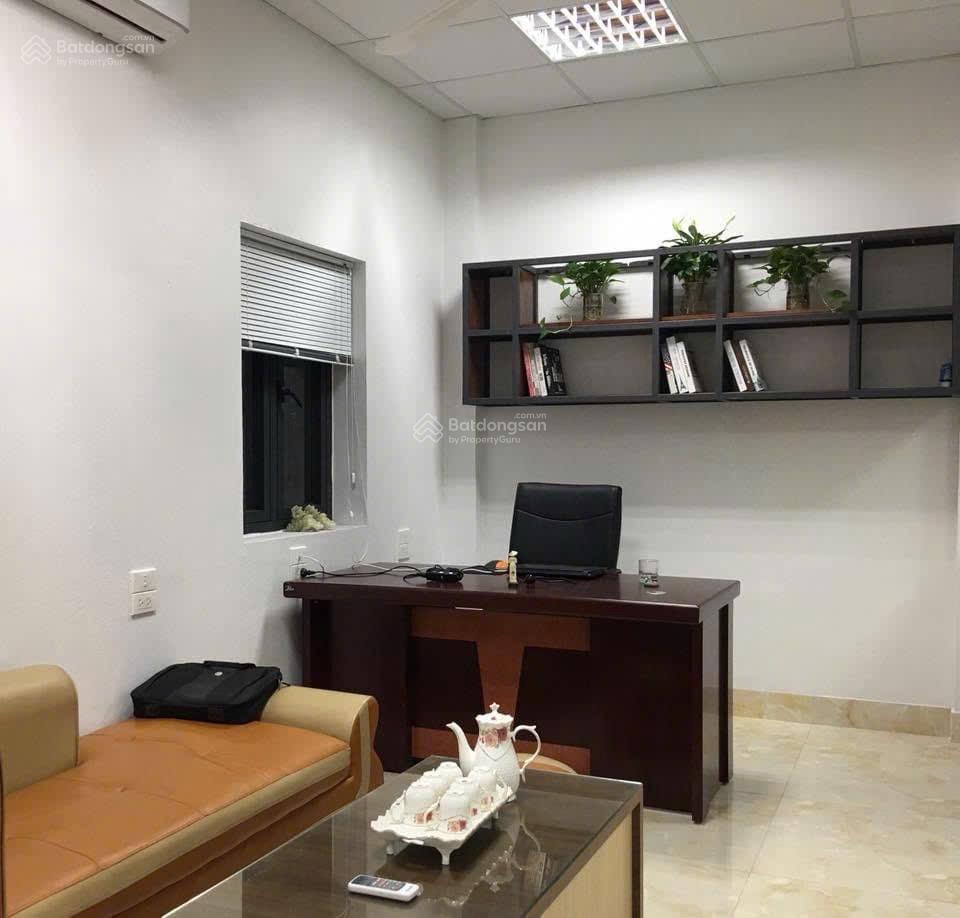 Bán toà nhà phố đặng vũ hỷ, thượng thanh 90m2, 6 tầng, mặt tiền 7.3m, giá chào nhỉnh 20 tỷ.