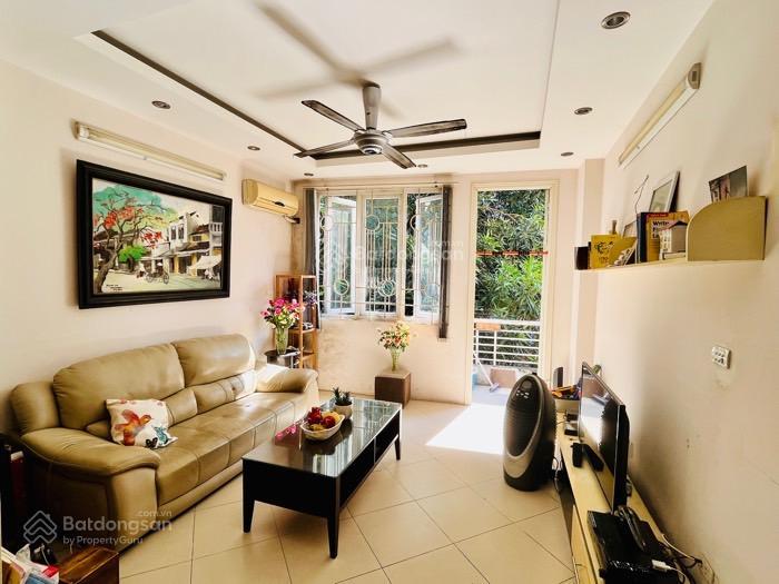 Bán nhà phân lô vỉa hè khu phạm tuấn tài, cầu giấy, dt 72m2 x 4 tầng, cách mặt phố 30m. giá 23.5 tỷ