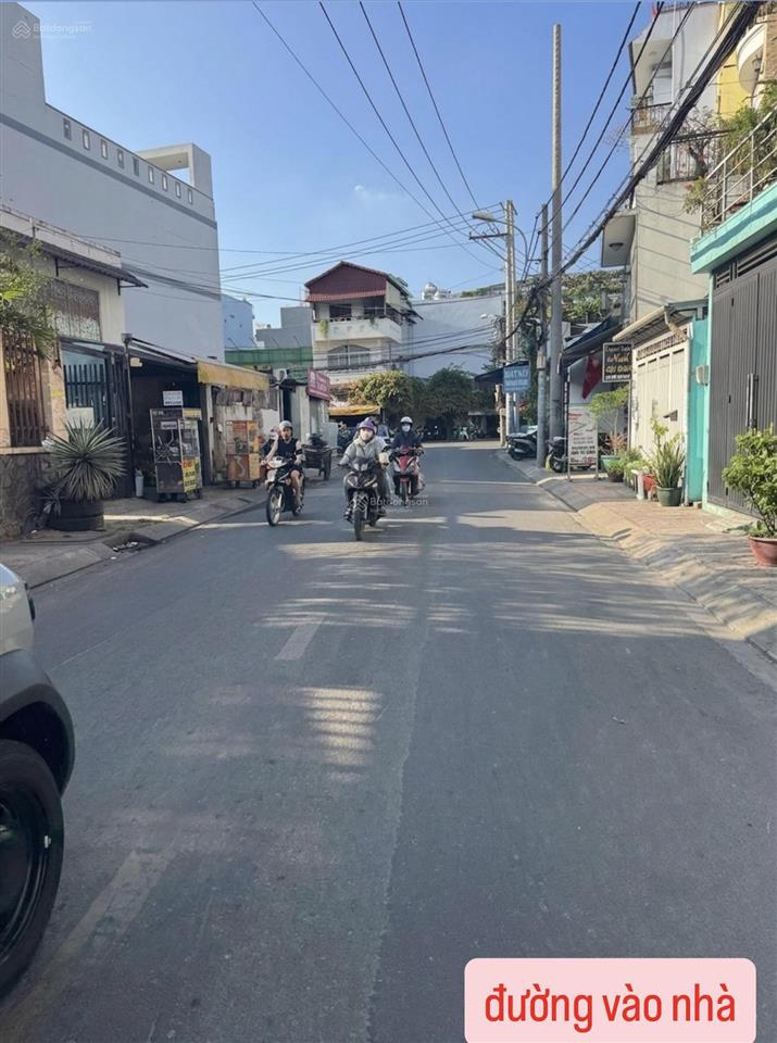 Nhà phước long b 72m2(4x18m) ô tô vào tận nhà, nhà xây ở