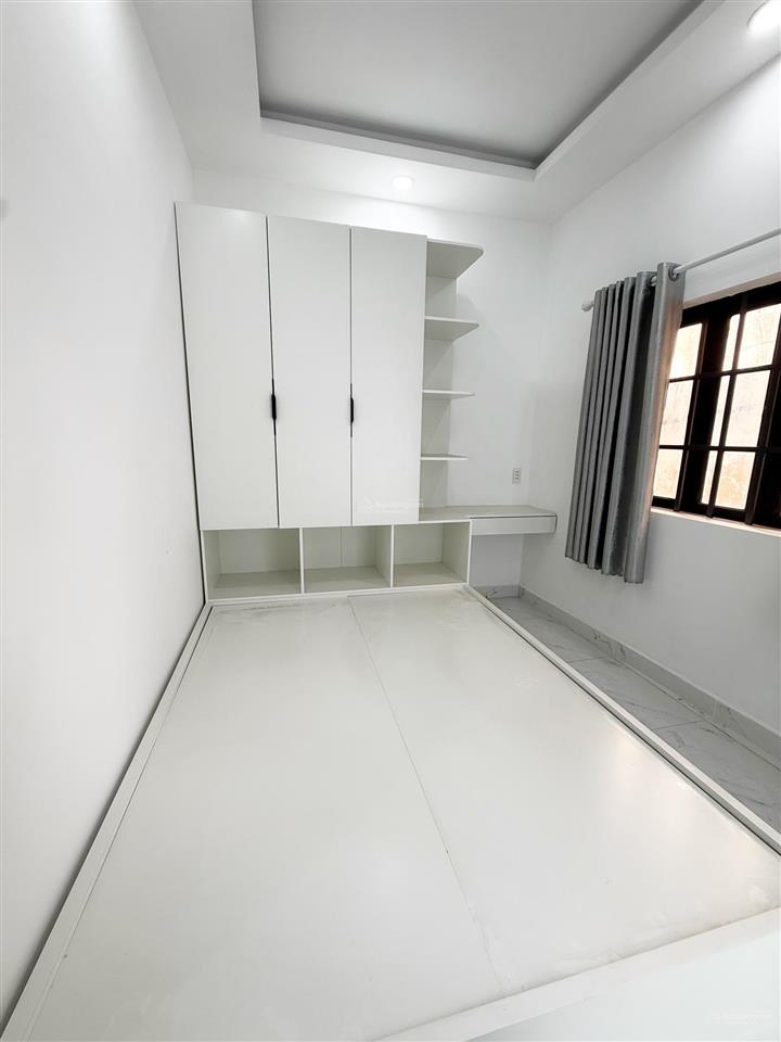Nhà gần nguyễn văn tăng, ô tô ngủ trong nhà, 68m2 giá nhỉnh 4 tỷ