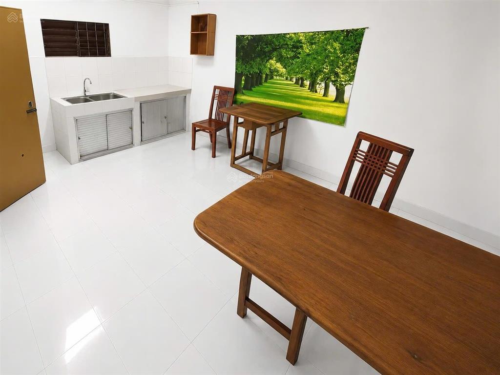 Chính chủ cần bán nhà gần xa lộ hà nội, 72m2 giảm giá chào còn 3.6tỷ,hẻm ô tô