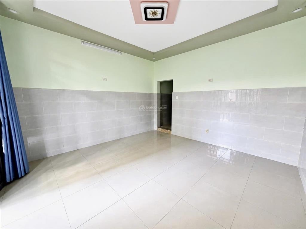 Bán nhà riêng nguyễn xiển, 4.49 tỷ, 92 m2, 2pn + 2wc, đẹp, nhiều tiện ích