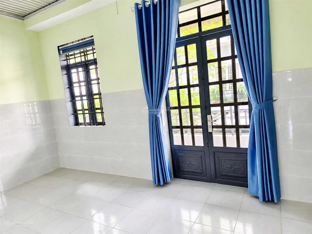 Bán nhà riêng nguyễn xiển, 4.49 tỷ, 92 m2, 2pn + 2wc, đẹp, nhiều tiện ích