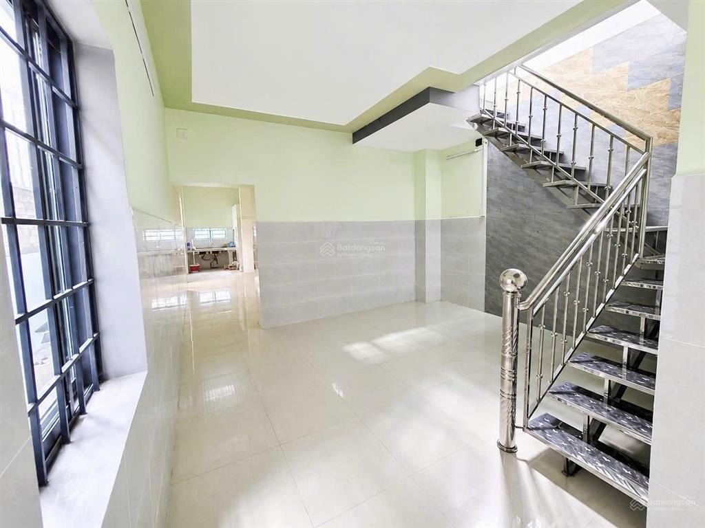 Bán nhà riêng nguyễn xiển, 4.49 tỷ, 92 m2, 2pn + 2wc, đẹp, nhiều tiện ích