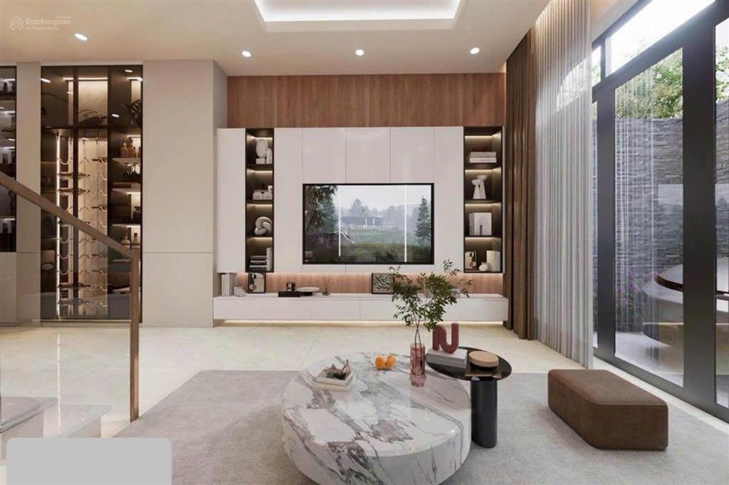 Nhà mới kế vinhomes 3 tầng, 4pn, sổ hồng hoàn công, nở hậu, đường ôtô thông thoáng chỉ hơn 5 tỷ.
