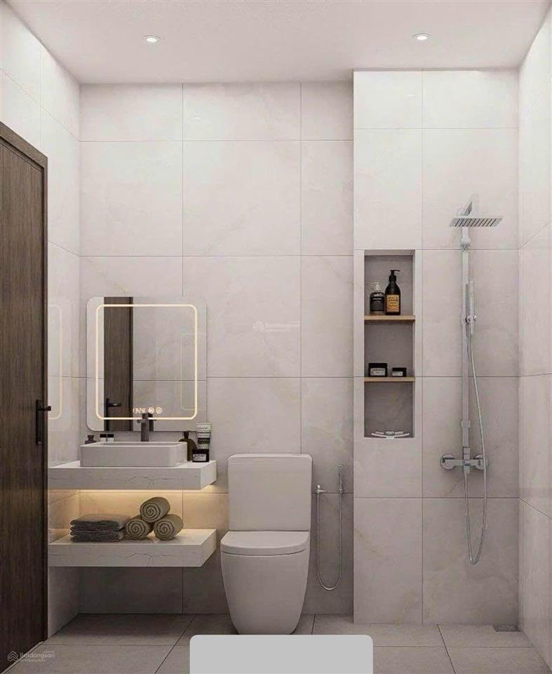 Nhà mới kế vinhomes 3 tầng, 4pn, sổ hồng hoàn công, nở hậu, đường ôtô thông thoáng chỉ hơn 5 tỷ.