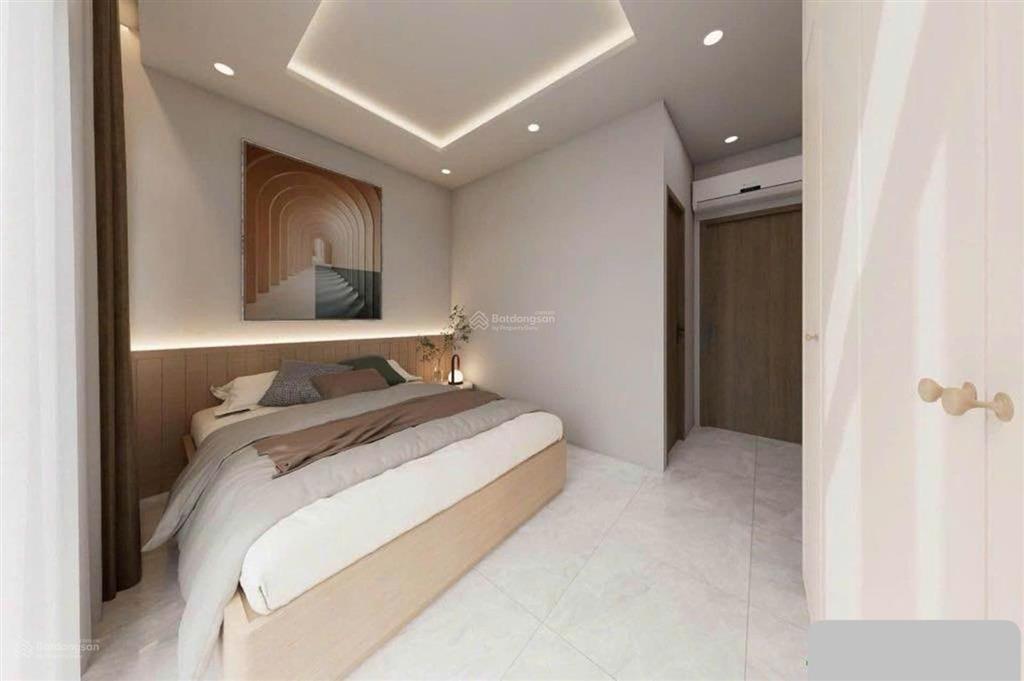Nhà mới kế vinhomes 3 tầng, 4pn, sổ hồng hoàn công, nở hậu, đường ôtô thông thoáng chỉ hơn 5 tỷ.