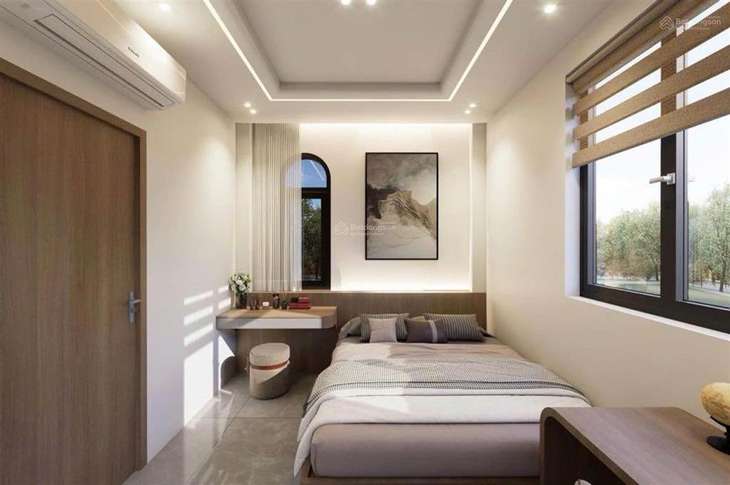 Lô góc 3 mặt tiền, nhà mới 4 tầng, ngay nguyễn xiển, sát vinhomes, đường ôtô, nhỉnh 6 tỷ