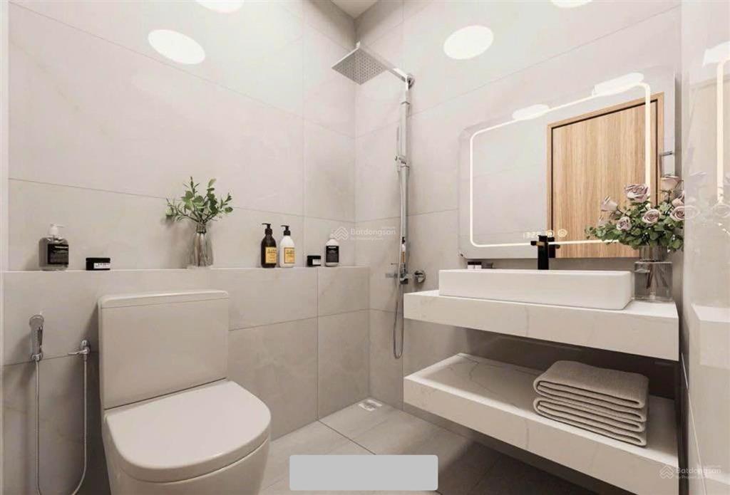 Lô góc 3 mặt tiền, nhà mới 4 tầng, ngay nguyễn xiển, sát vinhomes, đường ôtô, nhỉnh 6 tỷ