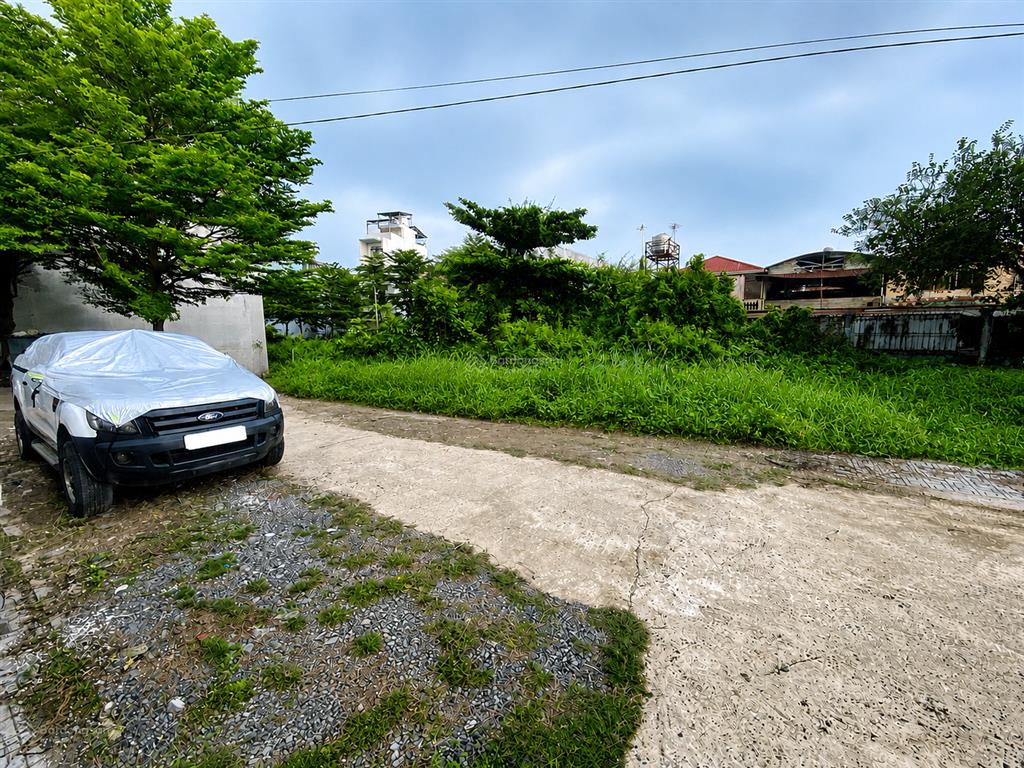 Đất khu phân lô đồng bộ nguyễn xiển  đường 8m  sát vinhomes grand park  60m²  giá 3.85 tỷ