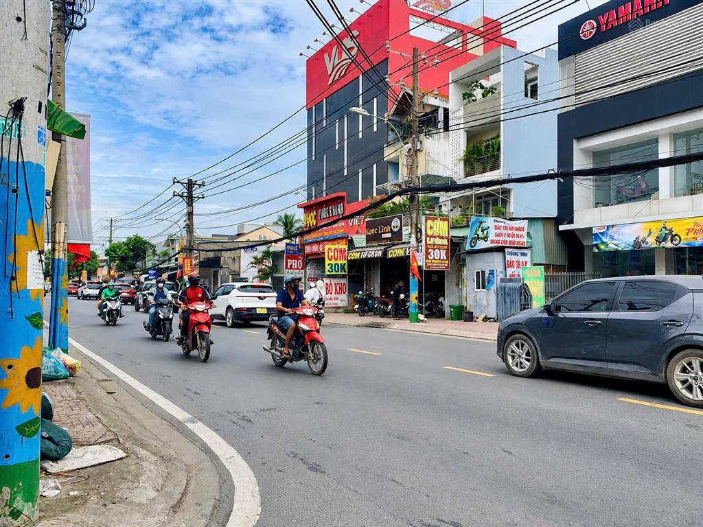 Đất nguyễn văn tăng 73,4m² đường 6m gần vinhomes grand park  sổ riêng  chỉ 4.5 tỷ sang tên ngay