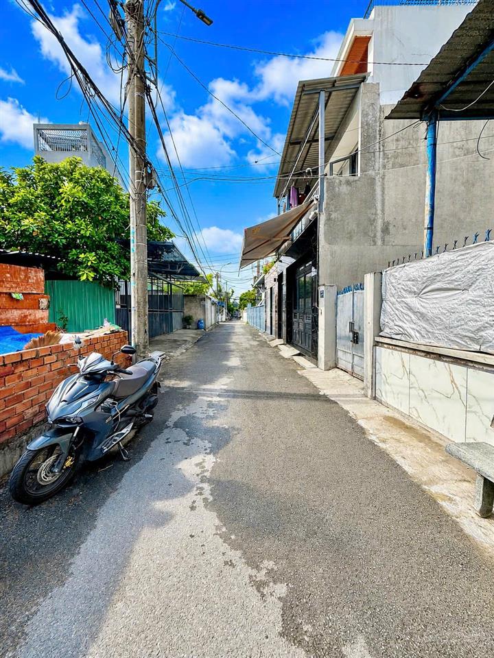 Đất nguyễn văn tăng 73,4m² đường 6m gần vinhomes grand park  sổ riêng  chỉ 4.5 tỷ sang tên ngay