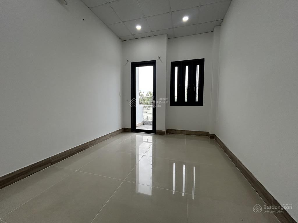 Giảm 200 triệu, nhà mới 80m² 2 tầng, ôtô đỗ cửa, gần bến xe miền đông mới, giá còn 3.8tỷ