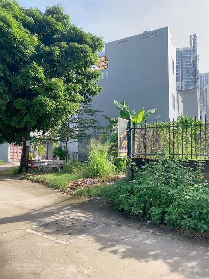 Lô góc 2 mặt tiền nguyễn xiển đối diện vinhomes grand park  đường ôtô  113m2 siêu hiếm  7.4 tỷ