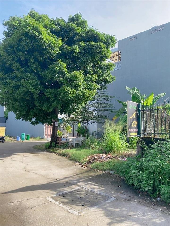 Lô góc 2 mặt tiền nguyễn xiển đối diện vinhomes grand park  đường ôtô  113m2 siêu hiếm  7.4 tỷ