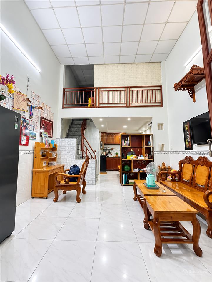 Chỉ 3,6 tỷ  nhà 54m view vinhomes  2pn  sổ vuông xe hơi vào tận cửa
