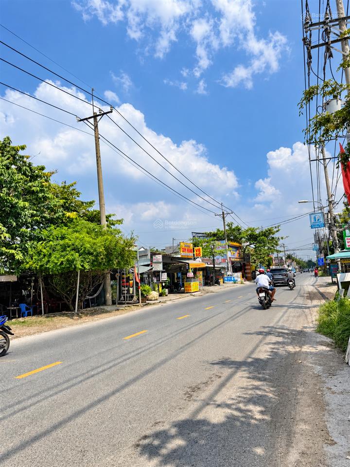 Nhà 5 tầng  50,4m  4pn  ô tô ngủ trong nhà  sát vinhomes grand park  chốt ngay 6 tỷ