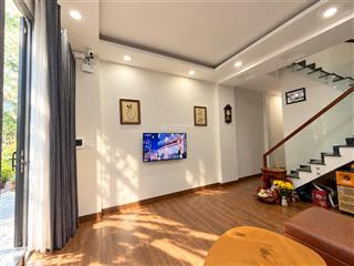 Hàng đẹp nguyễn xiển  55m  4 tầng  hxh  3pn  kdc đồng bộ  gần vinhomes