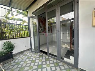 Nhà 52m2 chỉ 2xt gần chơ thới tư
