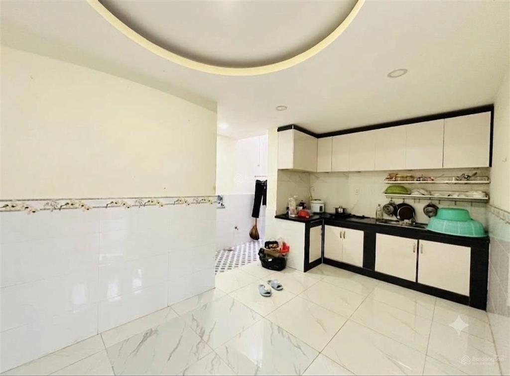 Bà điểm 50m2 sổ hồng riêng 3 tầng diện tích to giá rẻ