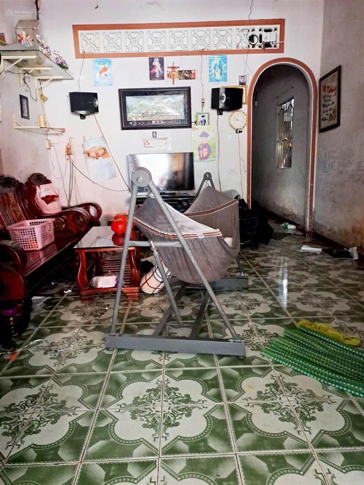 Mặt tiền chợ đông thạnh  có sẵn nhà cấp 4 đang bán rau củ. 168m2 diện tích to