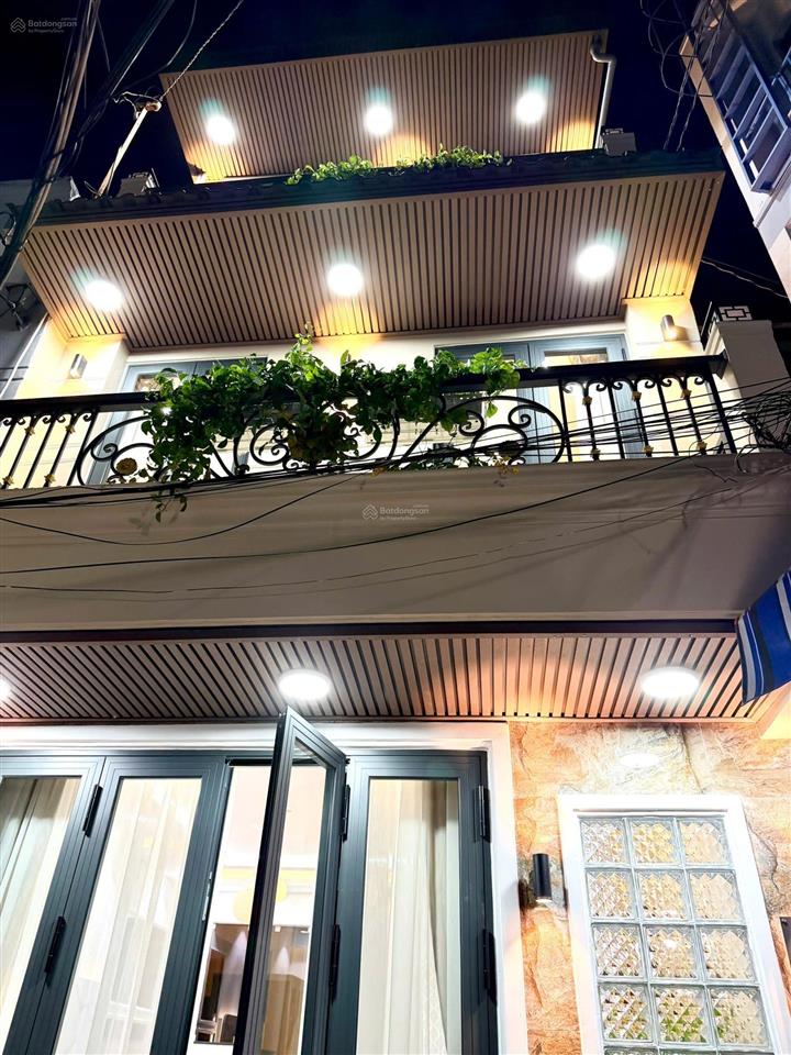 Giảm giá cực tốt phú nhuận em xinh em đẹp lung linhnhanh mới kịp bán nhà huỳnh vă