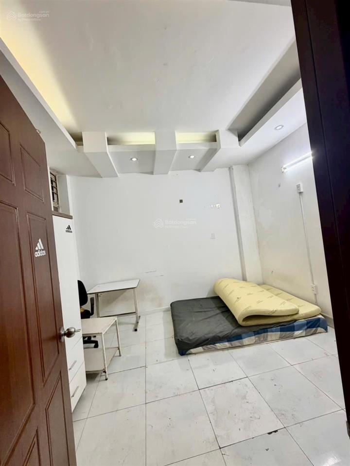 Hàng hiếm , nhà mặt tiền thụt đường nguyễn thượng hiền , p5 q. bình thạnh siêu phẫm dòng