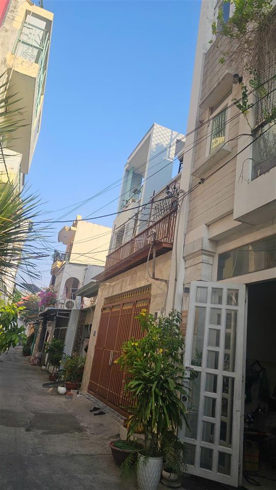 Chdv 145 m2 3 tầng hxh tân thới nhất 17 q12 tp.hcm/ 72 tr/ tháng